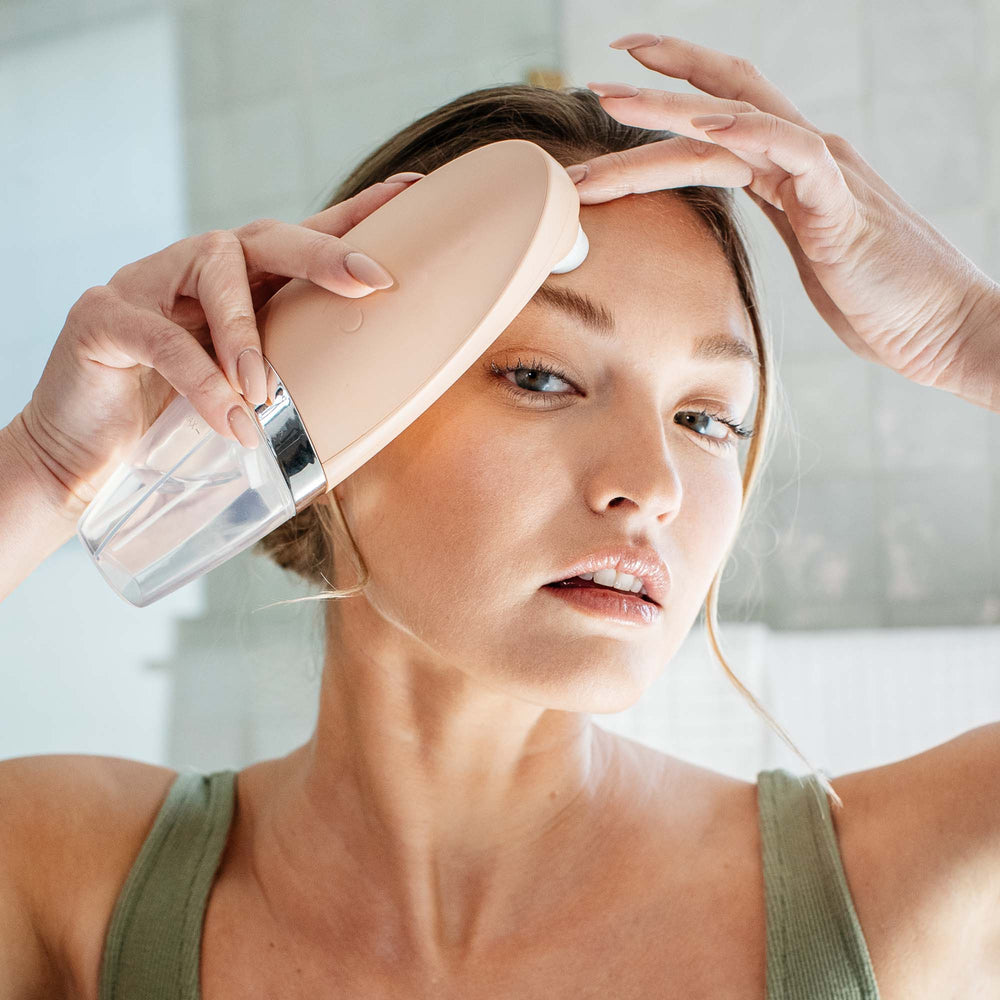 VINA | Infusing Device + Hydrating Serum.