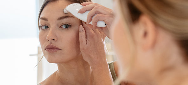 How To Get the Most Out of Your At-Home Microdermabrasion Device 