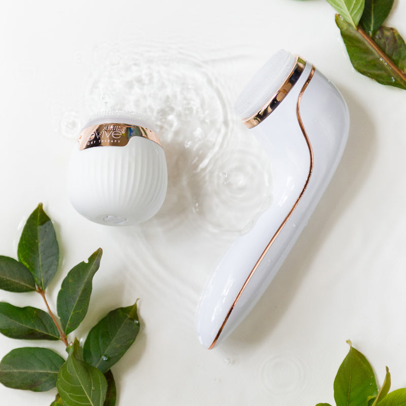 Soniqué Mini LED Sonic Cleanser
