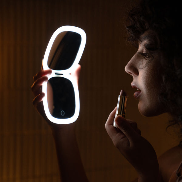 Moda | LED Compact Mirror