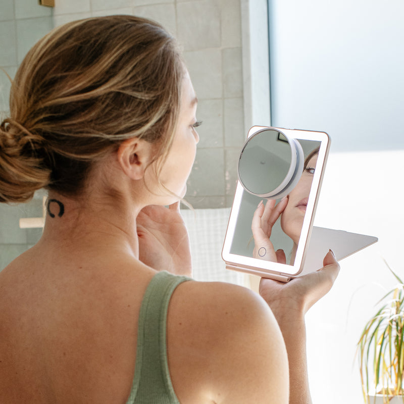 Mini Magnifier | Attachable Magnifying Mirror.